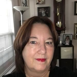 Meet your Posher, Ellen